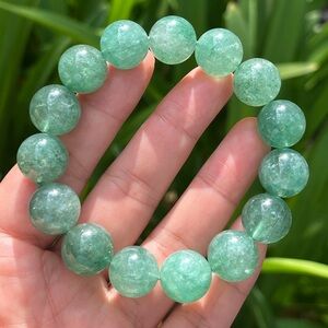 14mm stretchable chunky green strawberry quartz bracelet 0107